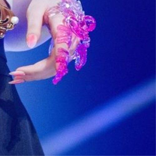 A moment captured by LIZ (IVE)'s fan