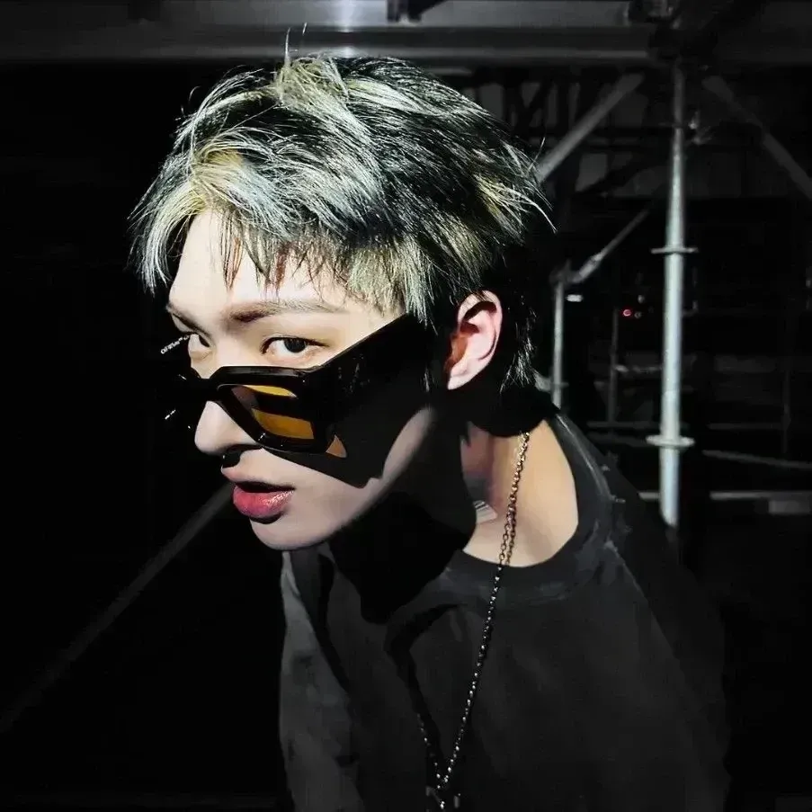 에이티즈 최근 활동샷