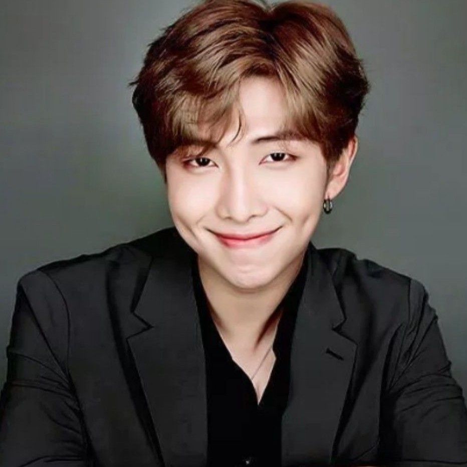 RM (방탄소년단) 최근 활동샷