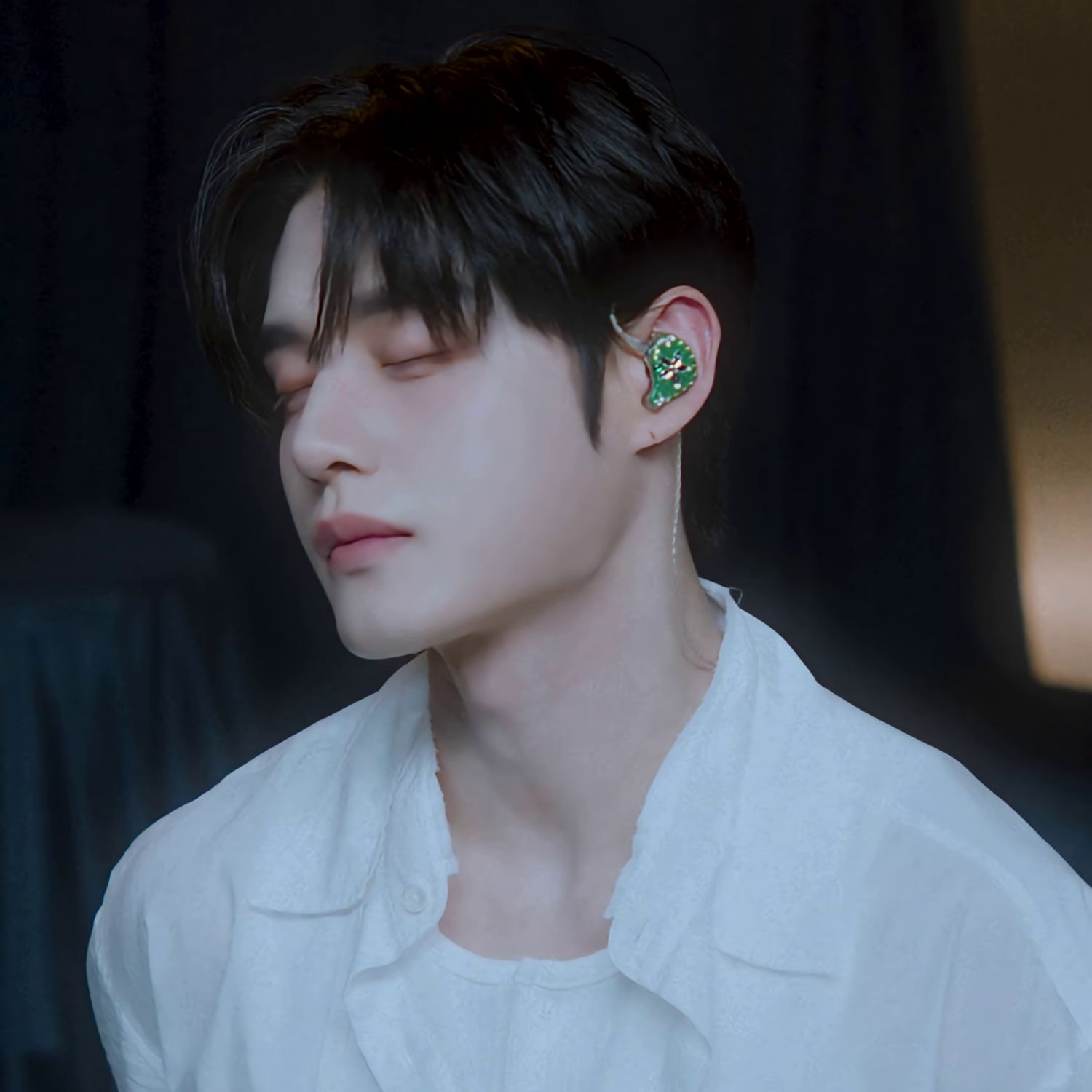 Recent activity shot of Kim Jiwoong (ZEROBASEONE)