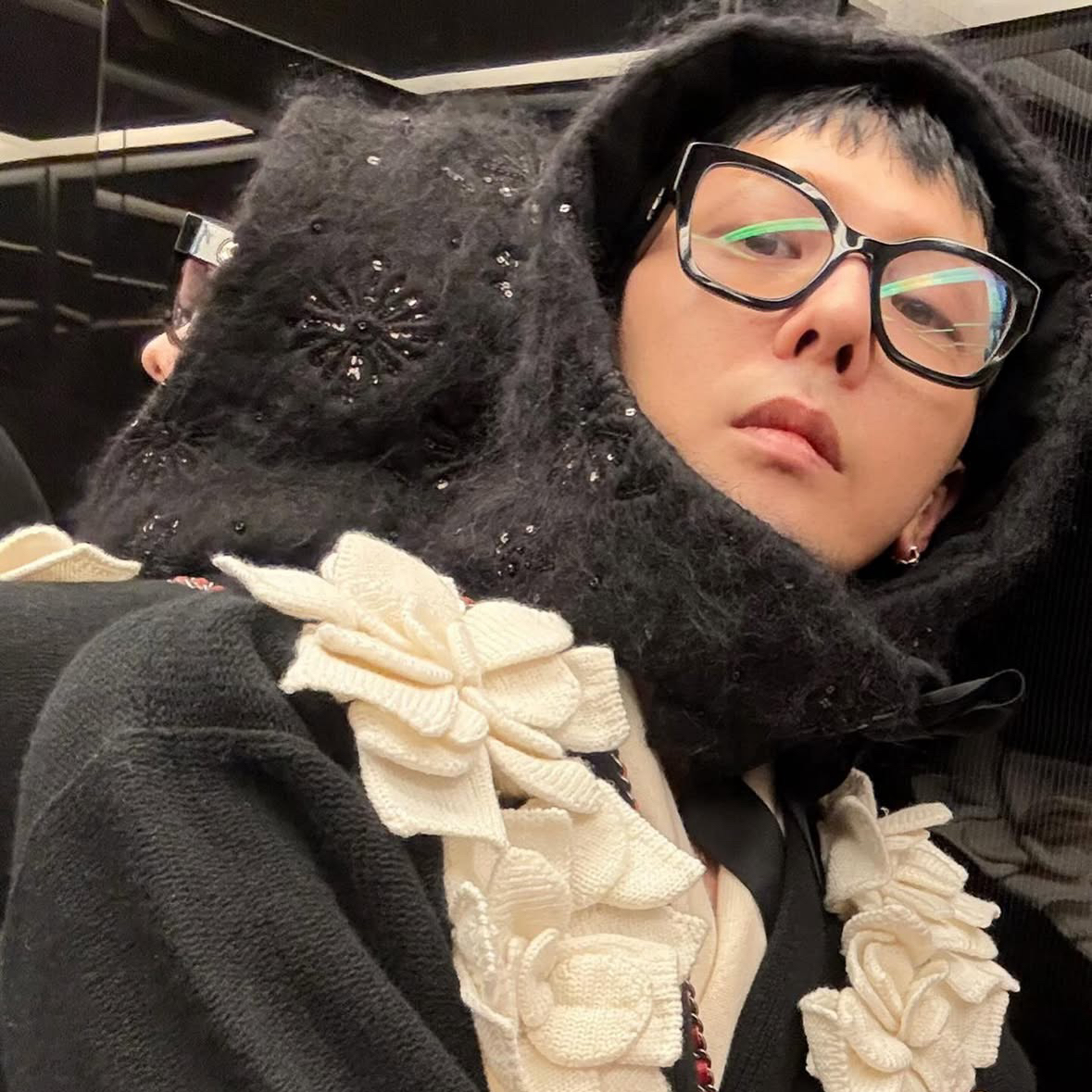 A moment captured by G-DRAGON (BIGBANG)'s fan