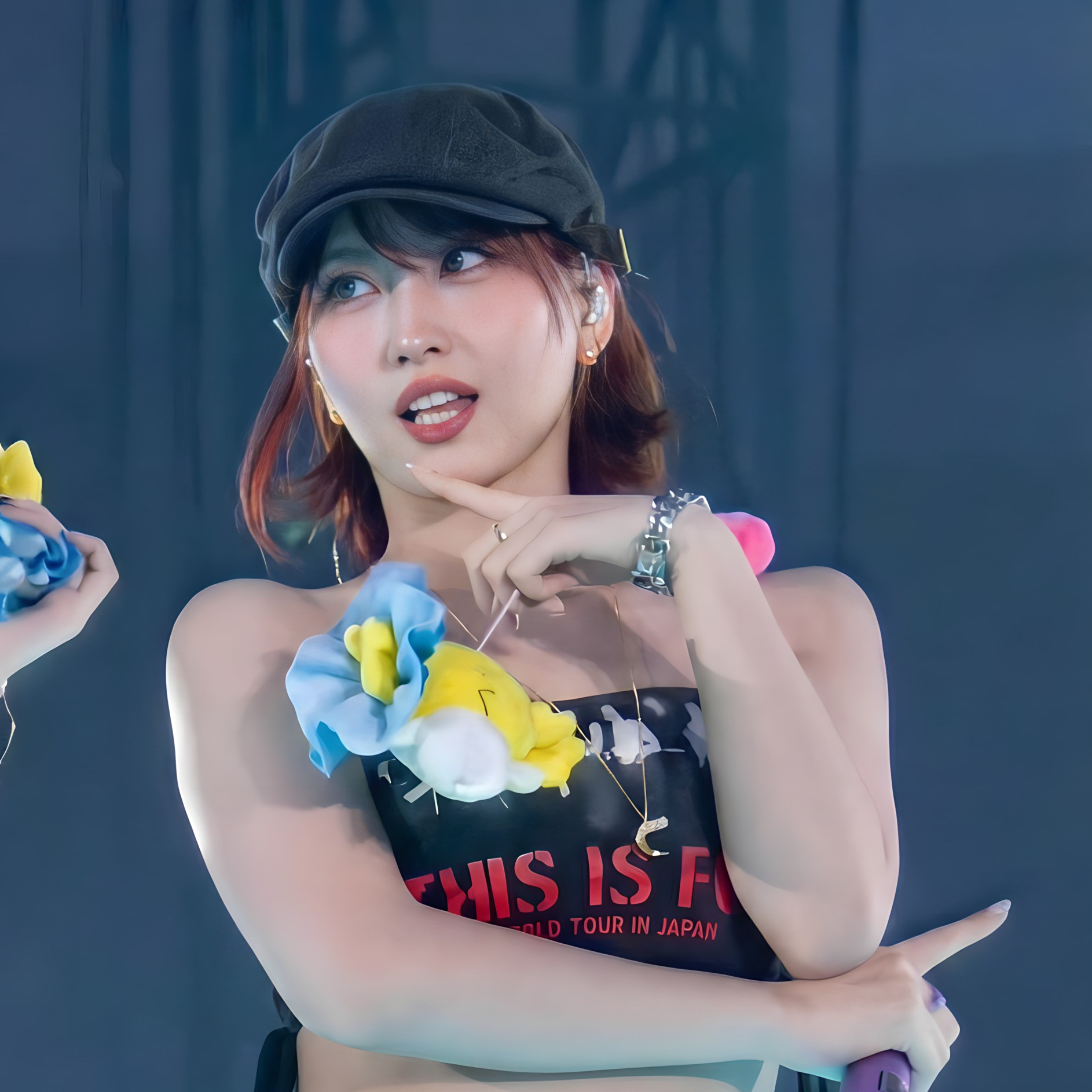 Potret di balik layar Momo (TWICE)