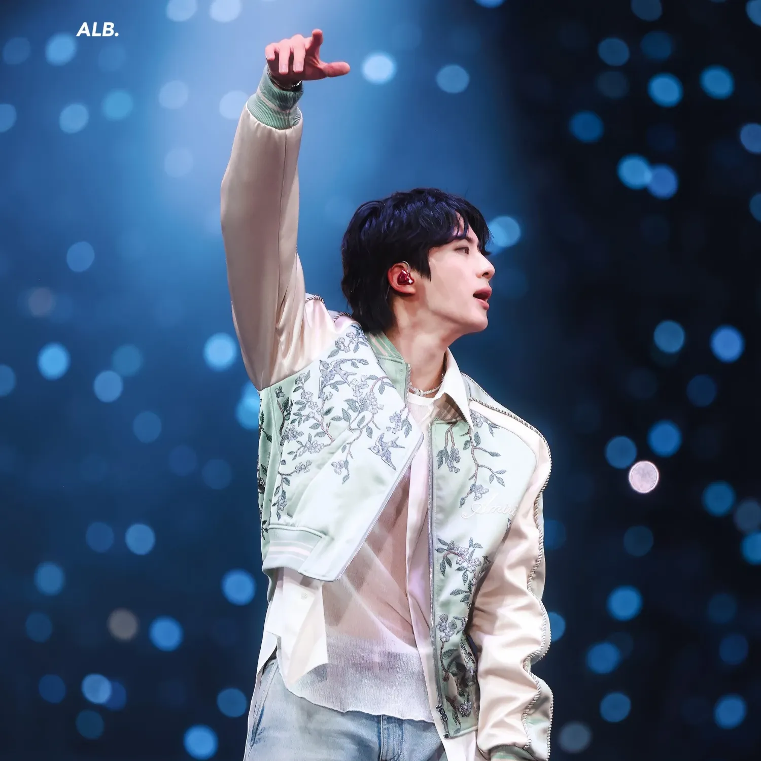 Latest photo of Jin (BTS)