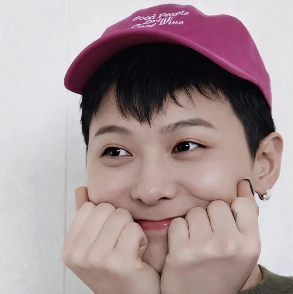 Behind-the-scenes cut of G-DRAGON (BIGBANG)