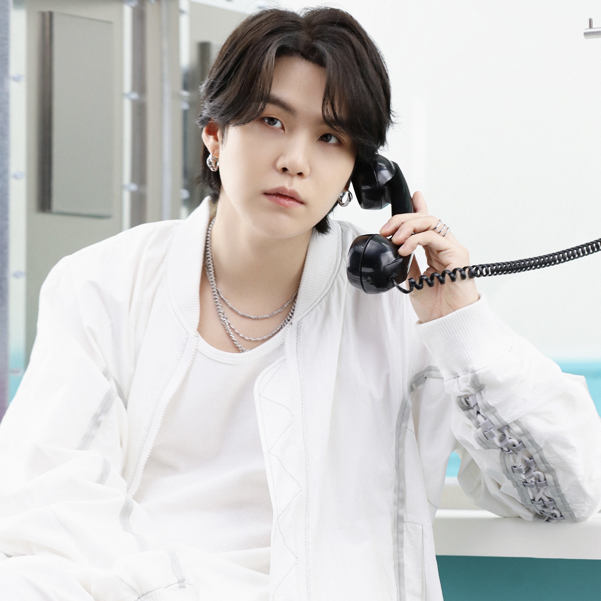 SUGA (BTS)の舞台裏ショット