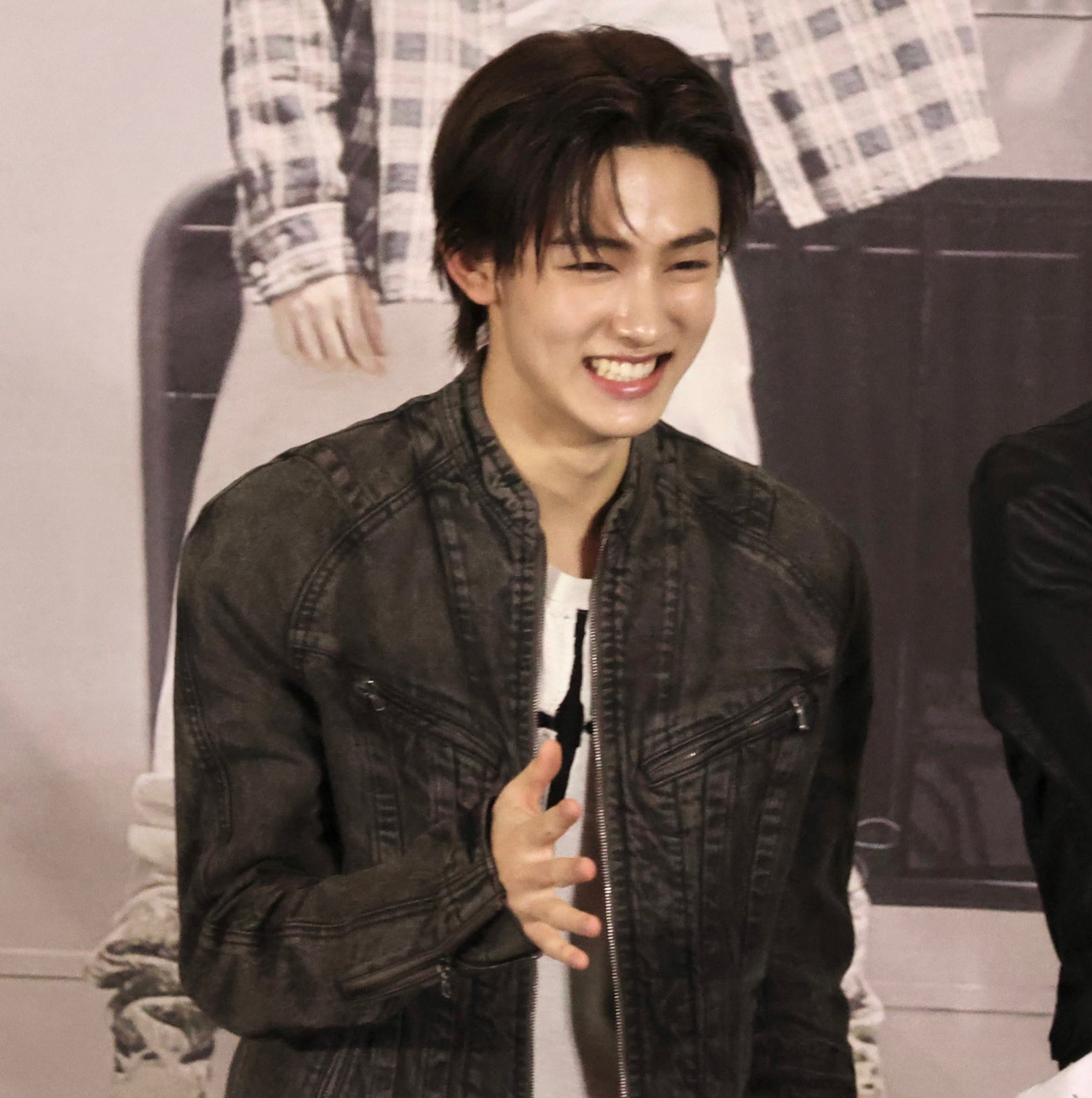 成贤 (CORTIS)的幕后花絮