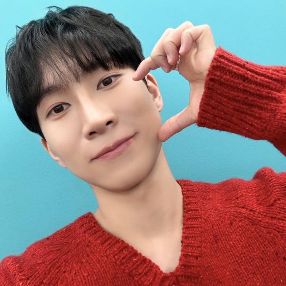 Recent activity shot of Seo Eunkwang (BTOB)