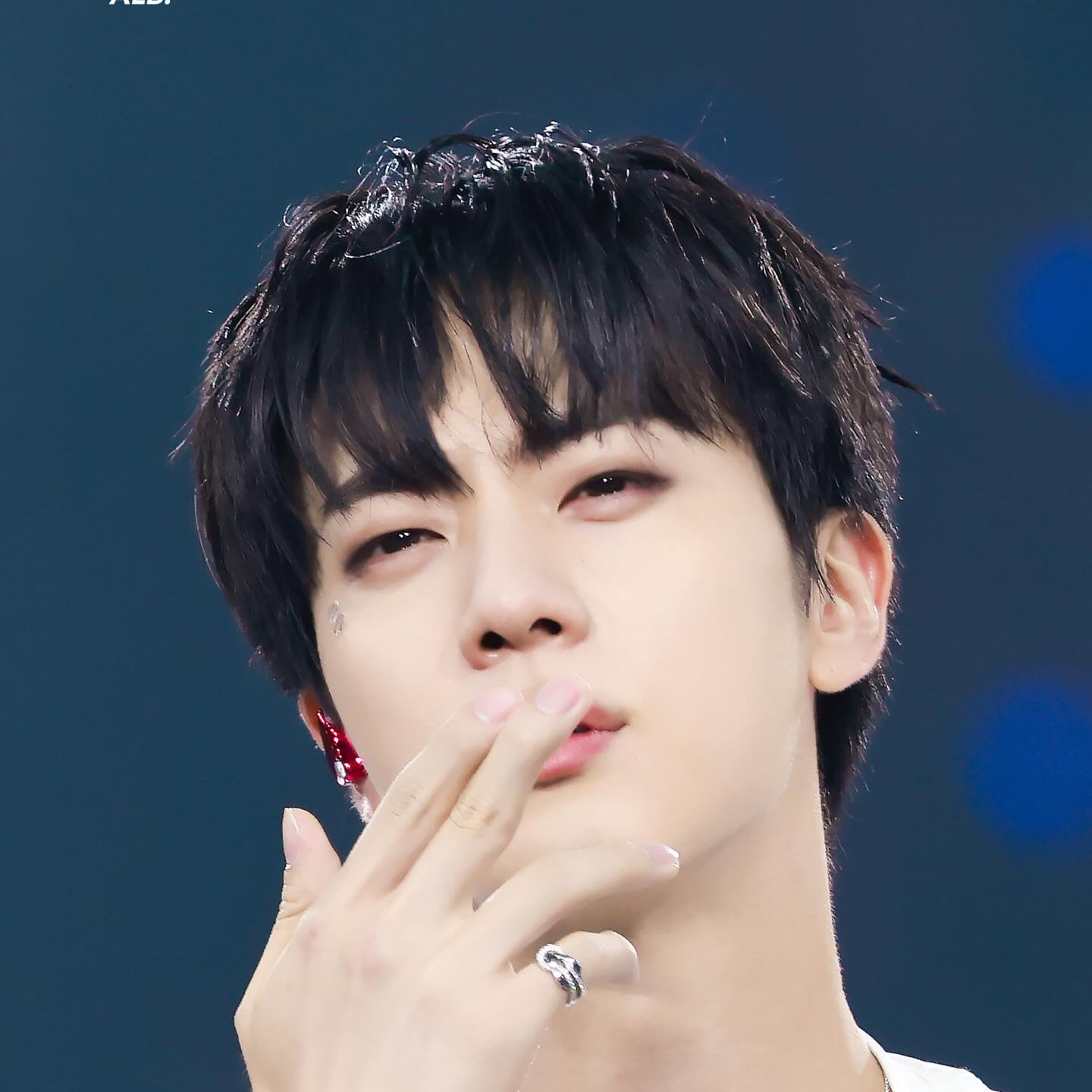 Behind-the-scenes cut of Jin (BTS)