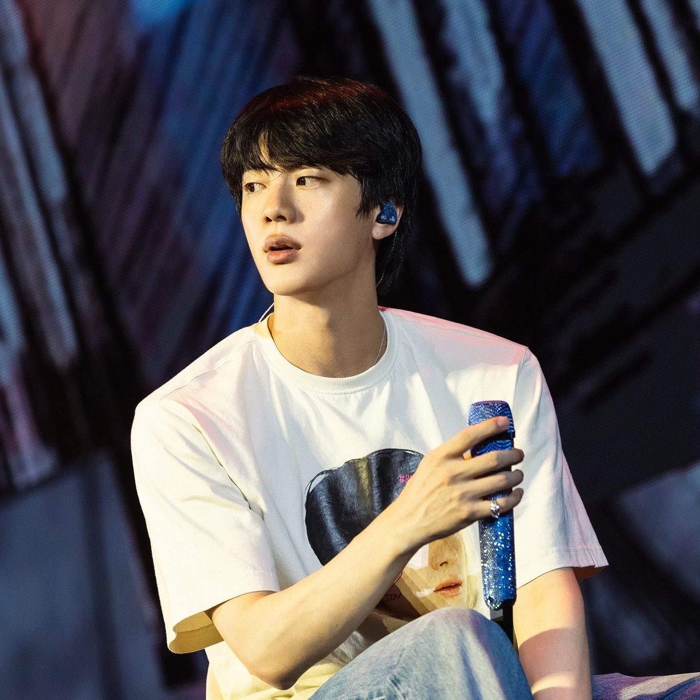 Potret di balik layar Jin (BTS)