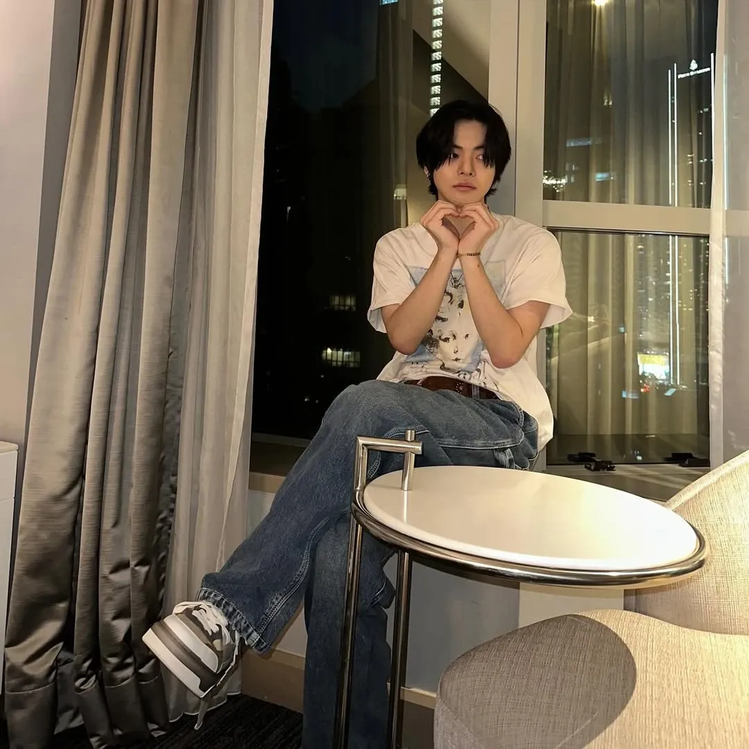 Behind-the-scenes cut of Lee Leo (ALPHA DRIVE ONE)