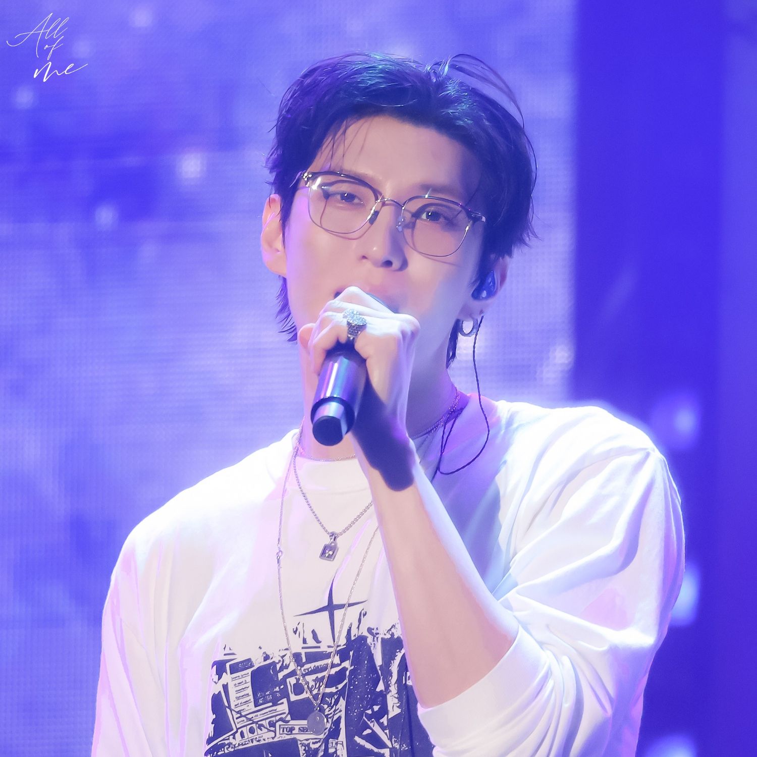 Feed komunitas K-pop terpanas hari ini