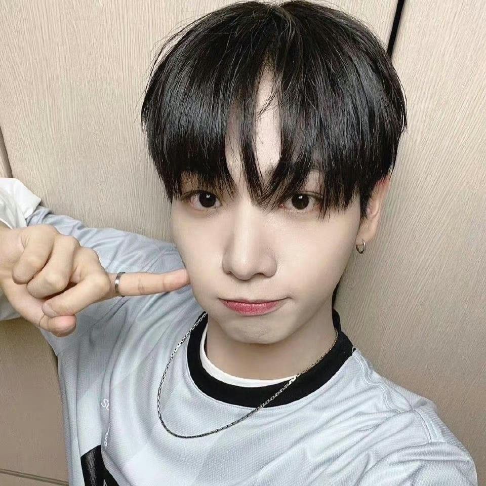 Recent activity shot of Myeong Jaehyun (BOYNEXTDOOR)