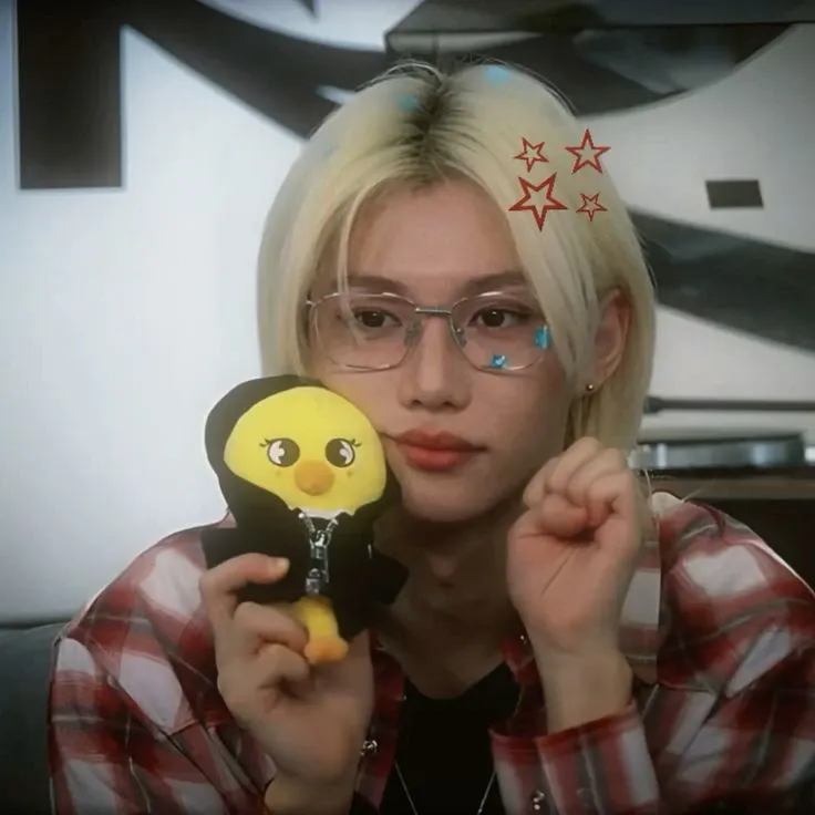 A moment captured by Felix (Stray Kids)'s fan