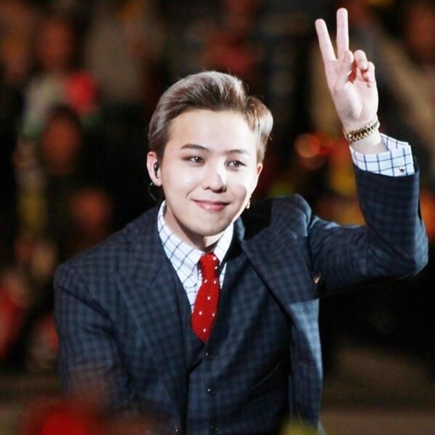 Today's hottest K-pop community feed