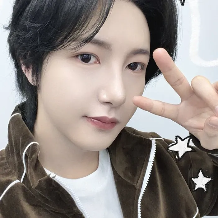 Behind-the-scenes cut of Renjun (NCT DREAM)