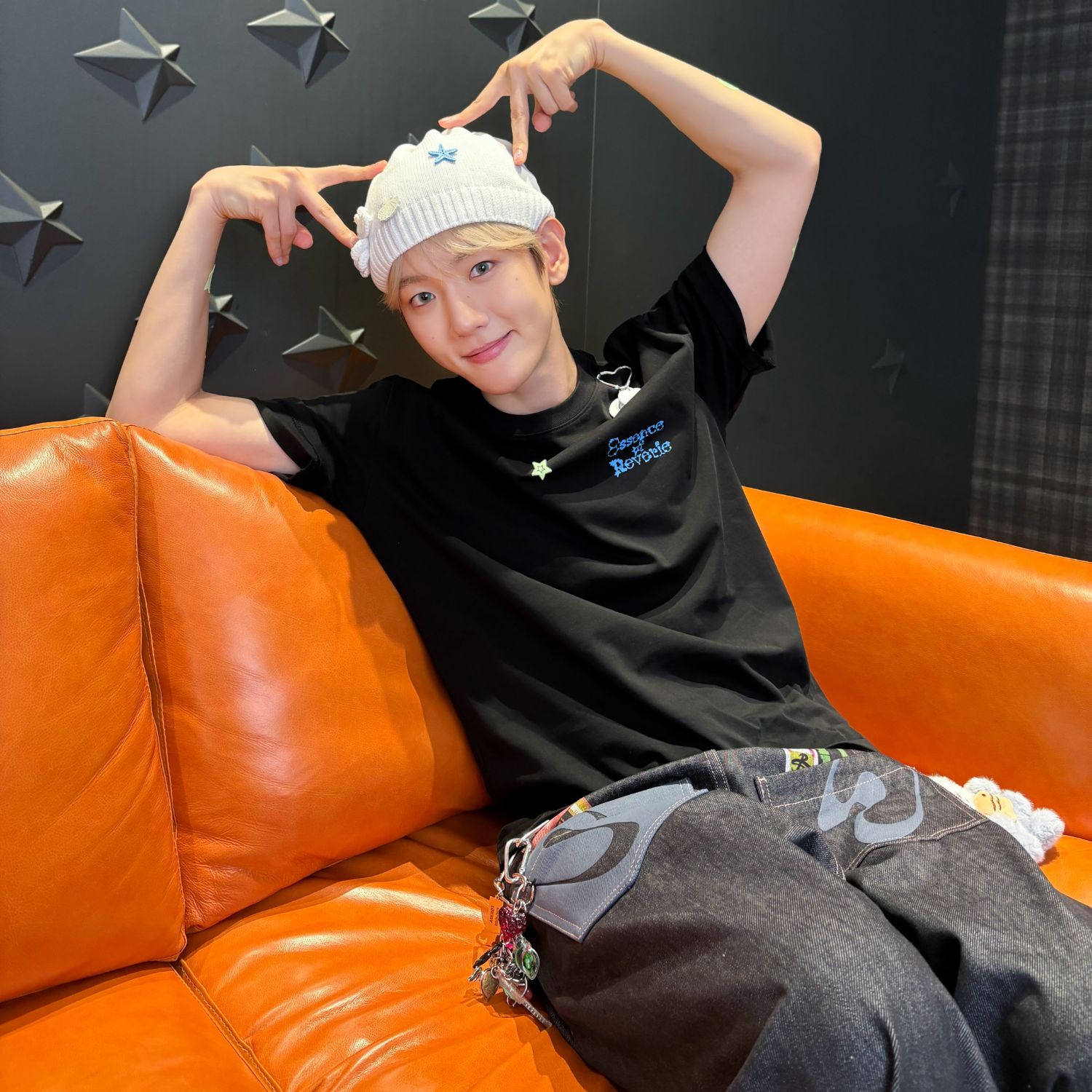 백현 (EXO)의 비하인드 컷