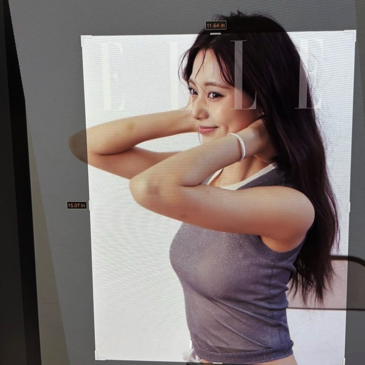 Foto terbaru Tzuyu (TWICE)