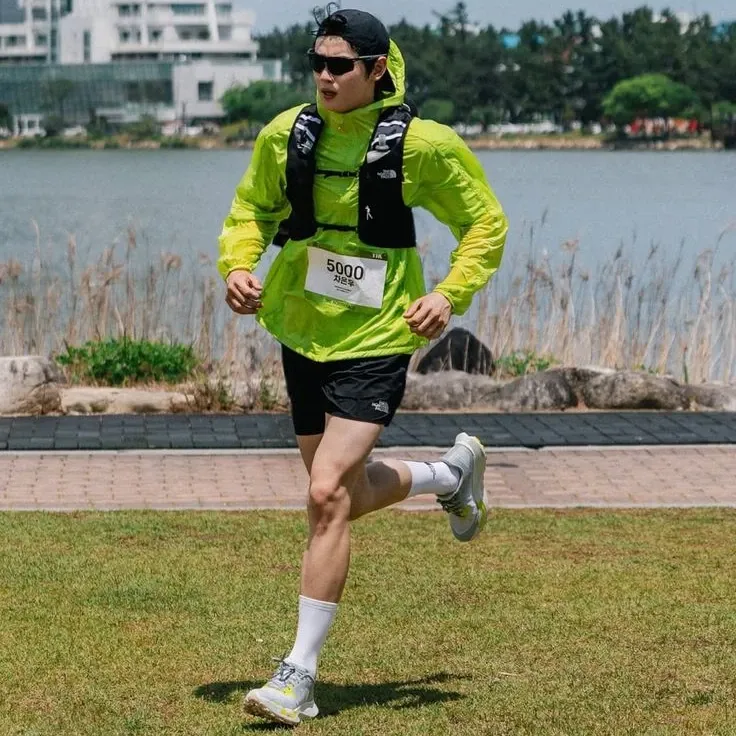 Recent activity shot of Eunwoo (ASTRO)