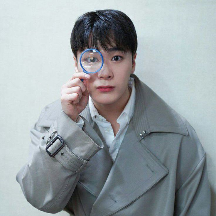 A moment captured by Moonbin (ASTRO)'s fan