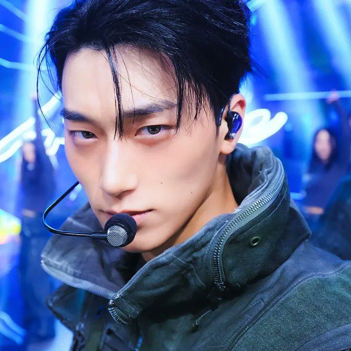 ATEEZの最新写真