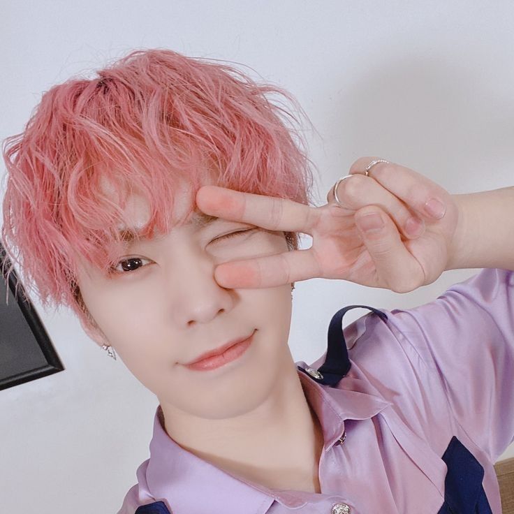 A moment captured by Rocky's fan