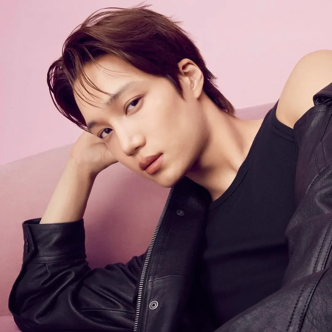 Behind-the-scenes cut of Kai (EXO)