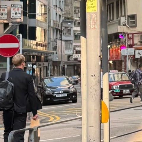 Latest photo of Hwasa (MAMAMOO)