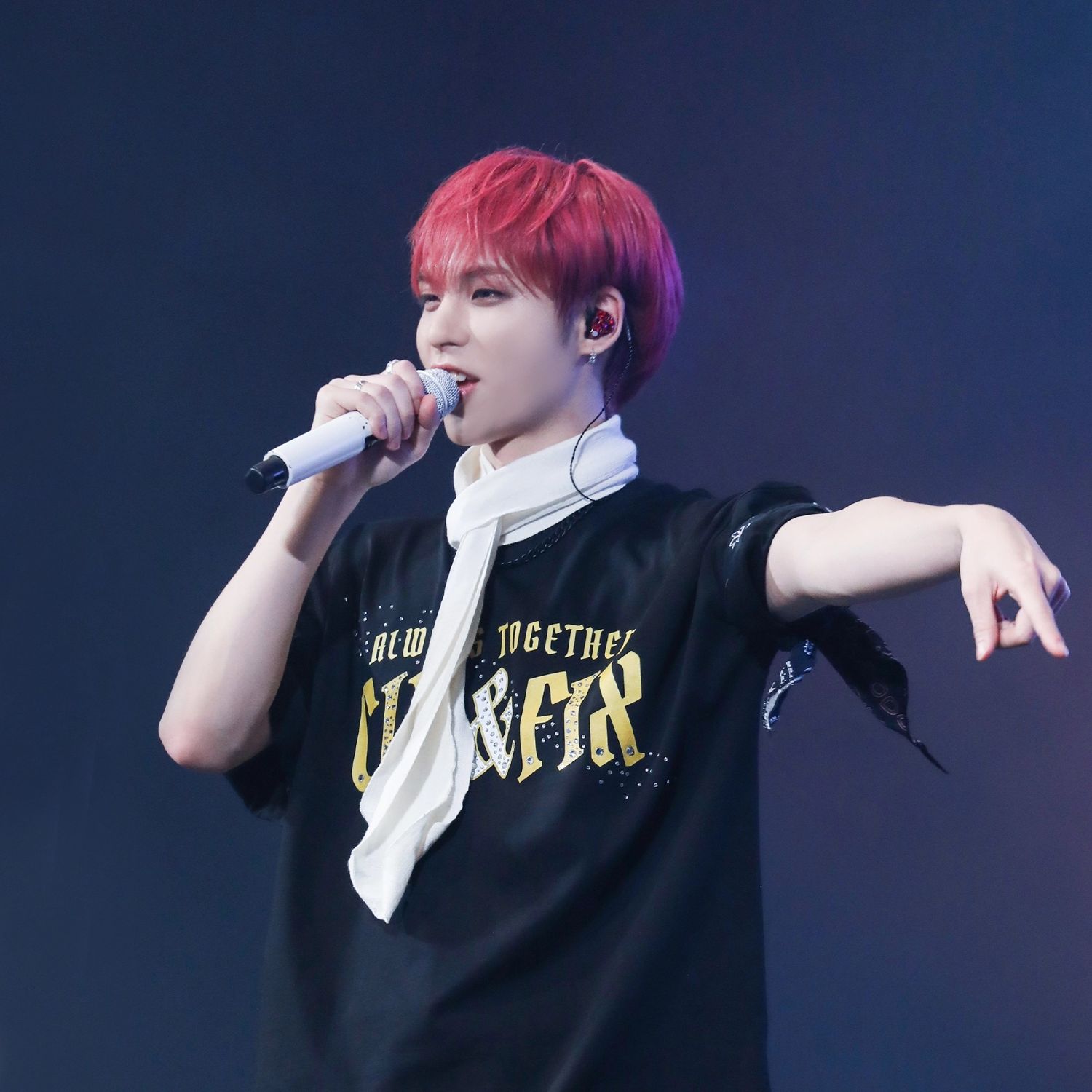 Latest photo of BX (CIX)