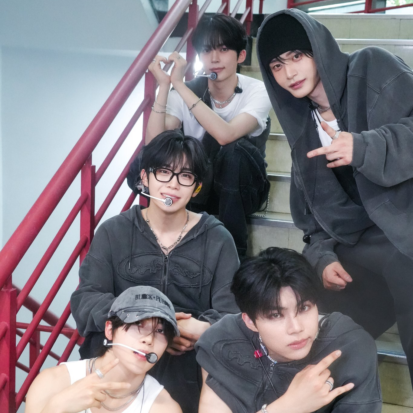 Behind-the-scenes cut of Kim Taerae (ZEROBASEONE)
