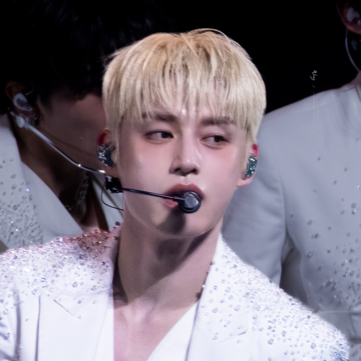 Recent activity shot of Kim Jiwoong (ZEROBASEONE)