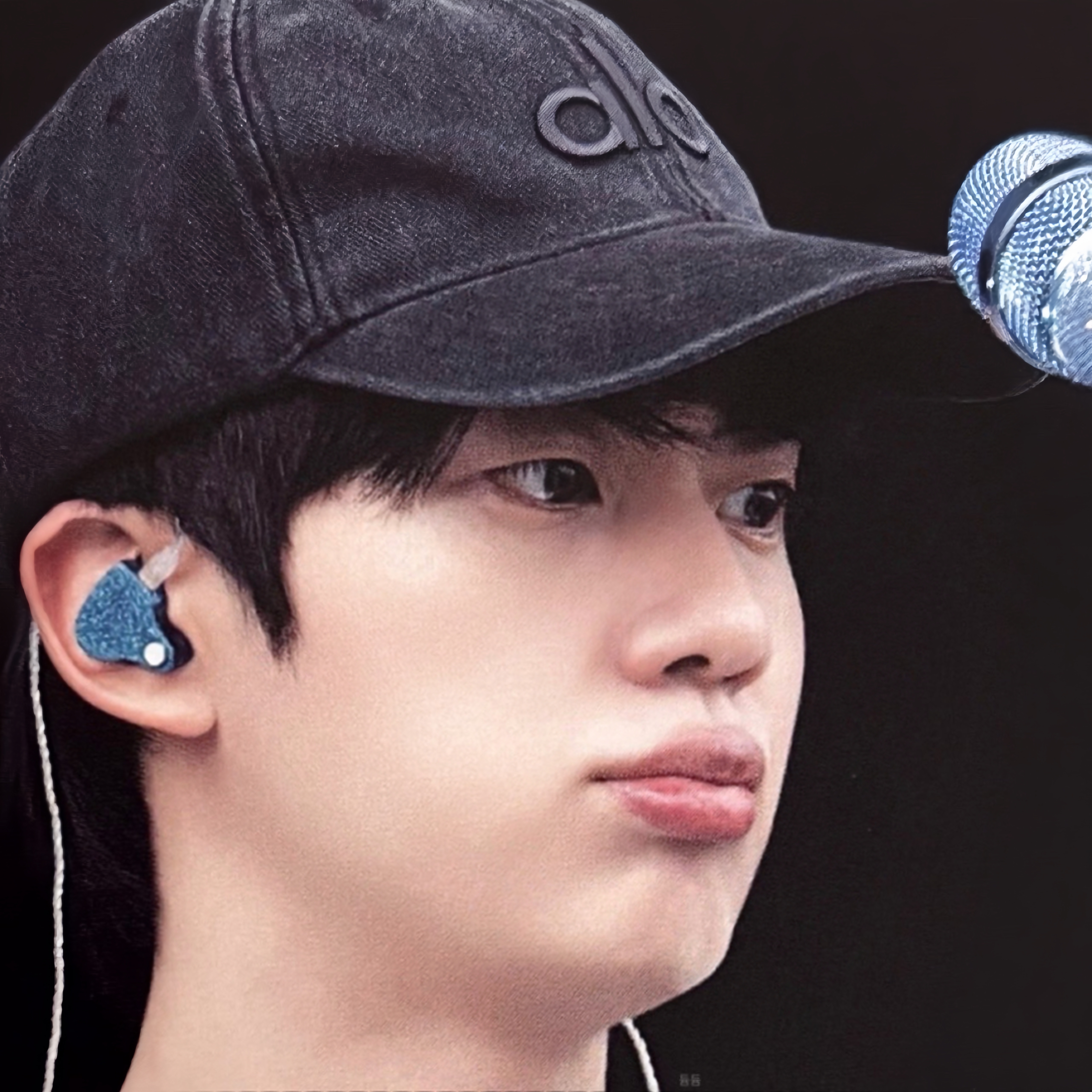 Foto terbaru Jin (BTS)