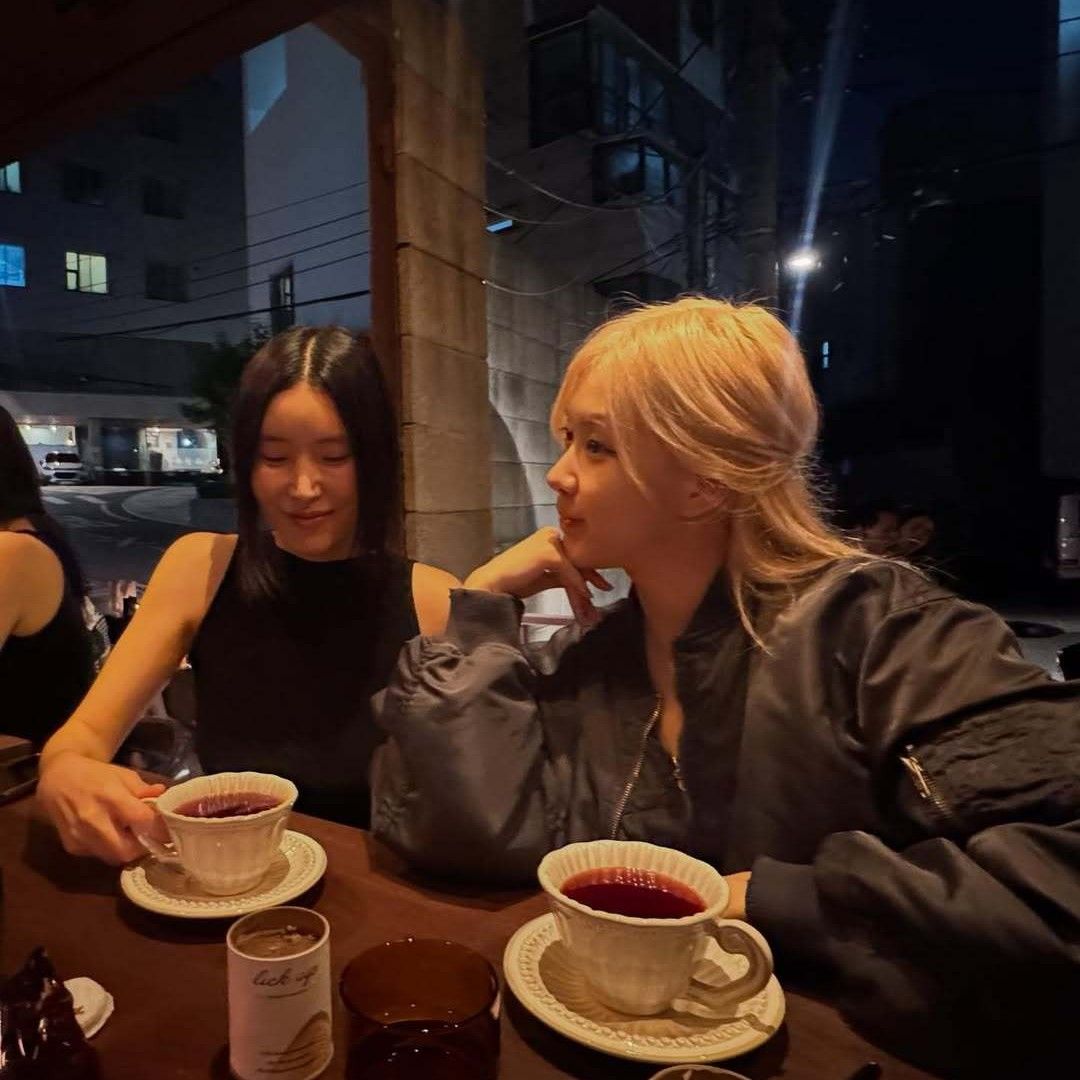 로제 (BLACKPINK)의 비하인드 컷