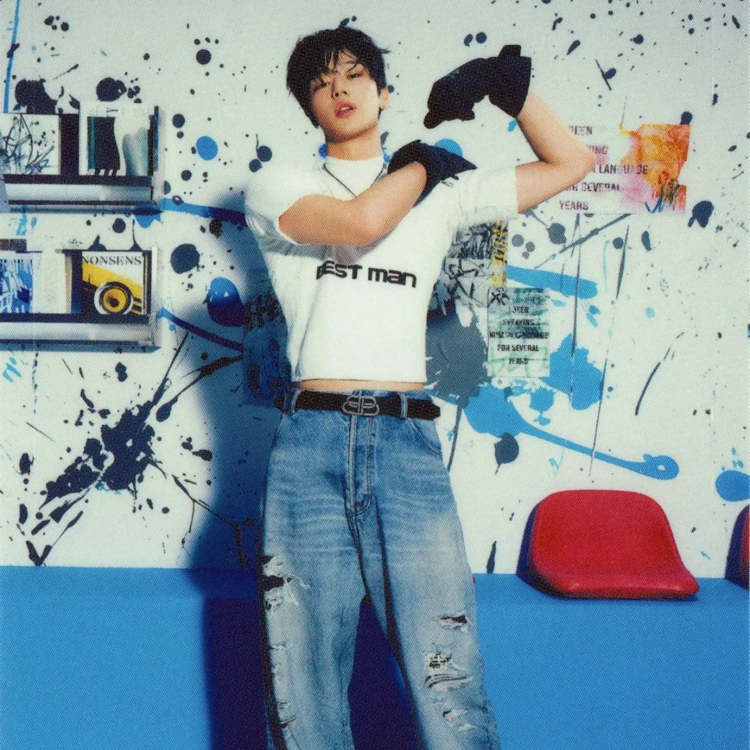 Foto aktivitas terbaru Juyeon (THE BOYZ)