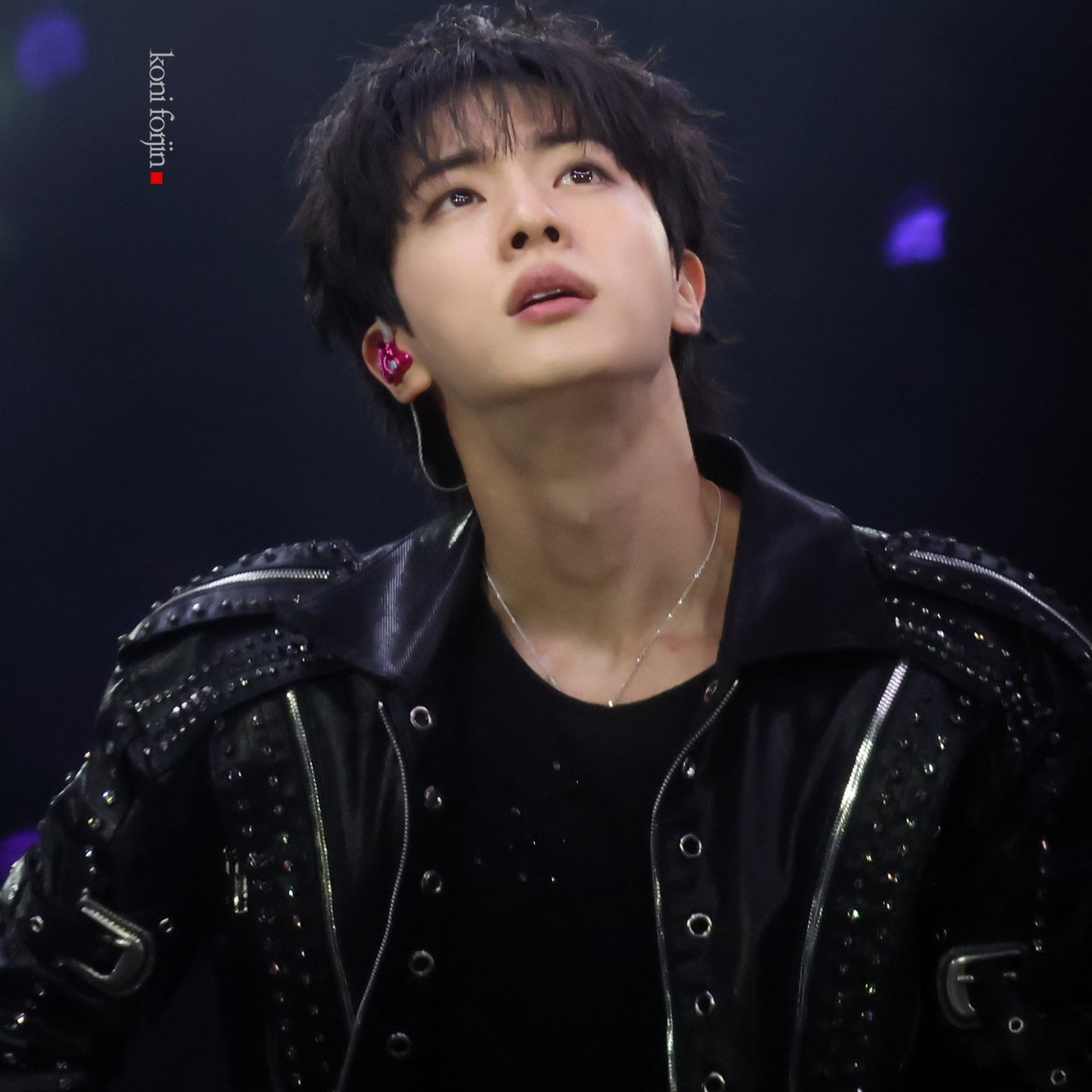 진 (방탄소년단)의 비하인드 컷