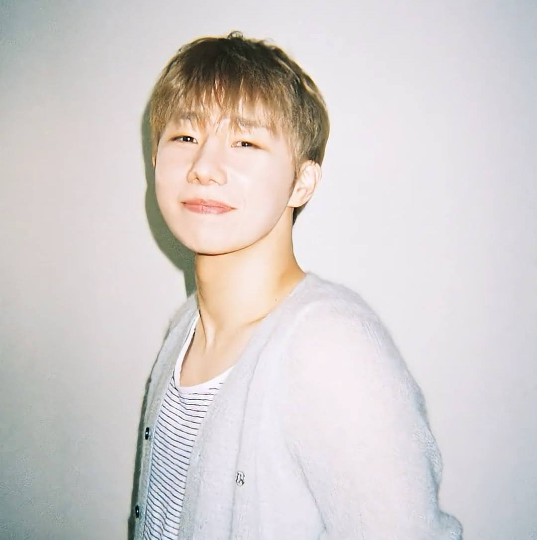 A moment captured by Sungkyu (INFINITE)'s fan