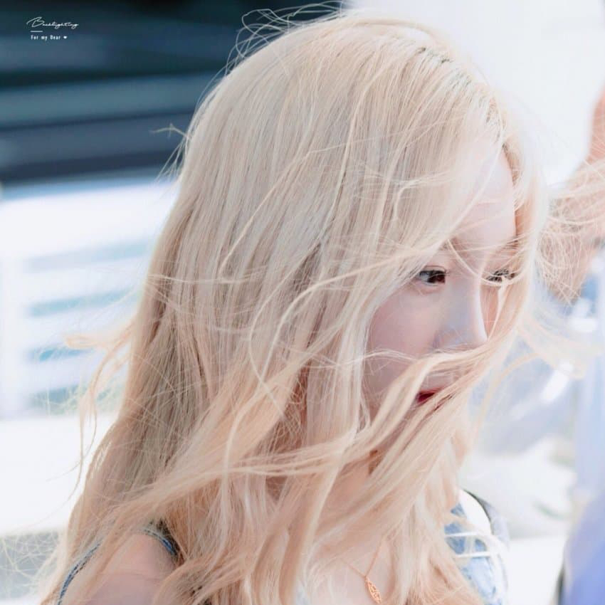 Potret di balik layar Taeyeon (Girls' Generation)