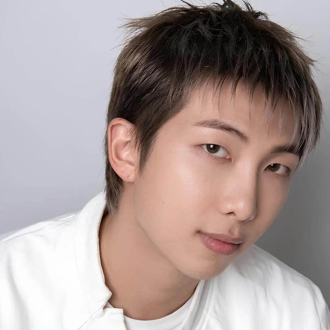 RM (防弹少年团)的幕后花絮