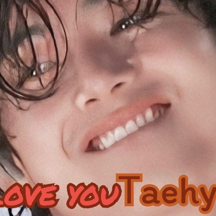 뷔 (방탄소년단) 최근 활동샷