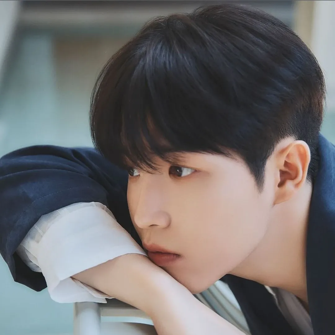 A moment captured by Kim Jaehwan's fan