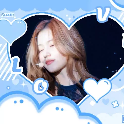 A moment captured by Sana (TWICE)'s fan