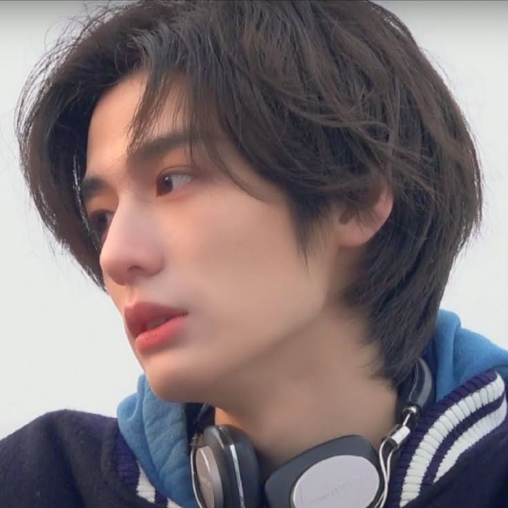 A moment captured by BOYNEXTDOOR's fan