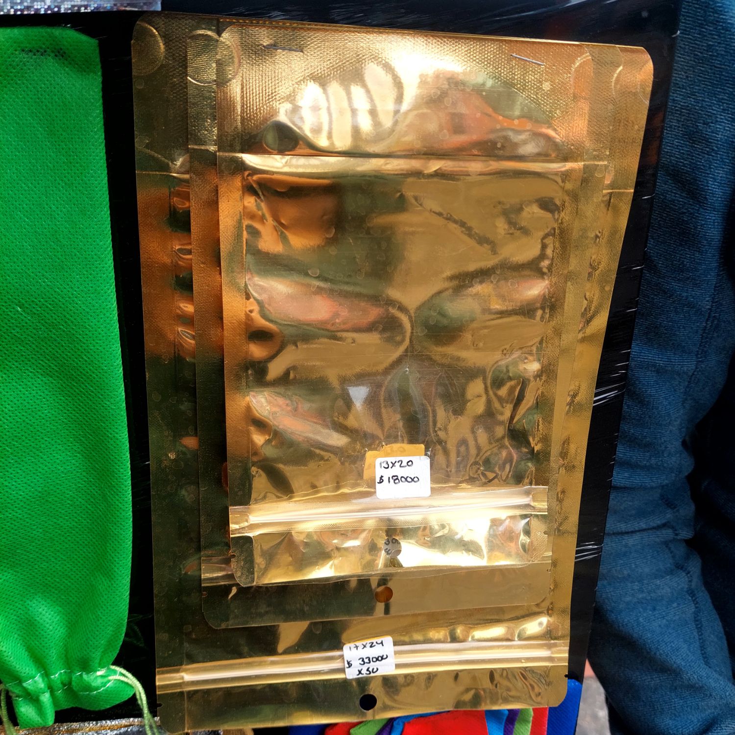 Momen yang diabadikan oleh penggemar j-hope (BTS)