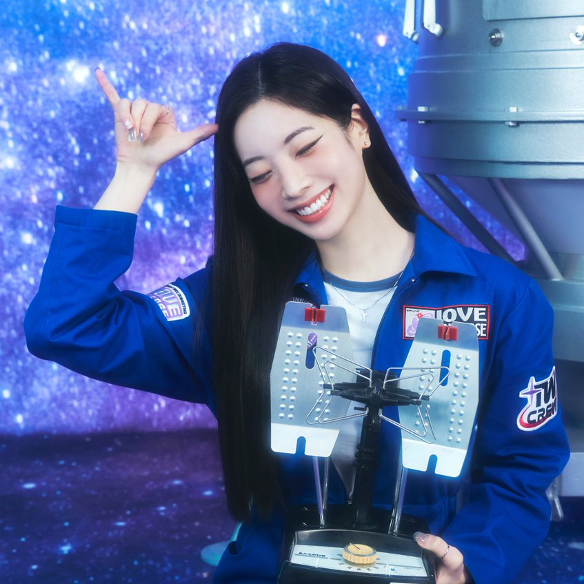 Potret di balik layar TWICE