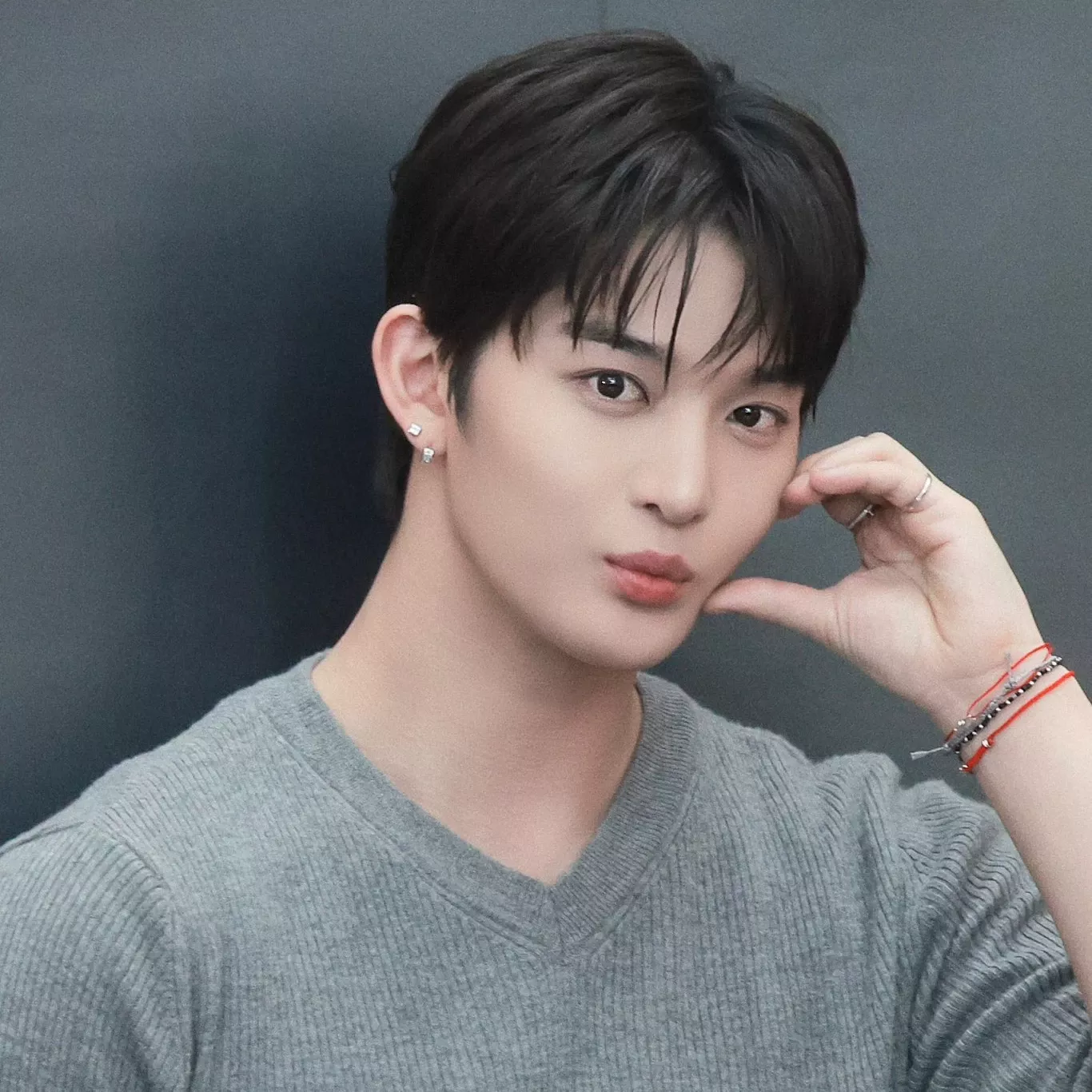 Latest photo of Bae Jinyoung