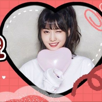 Latest photo of Momo (TWICE)