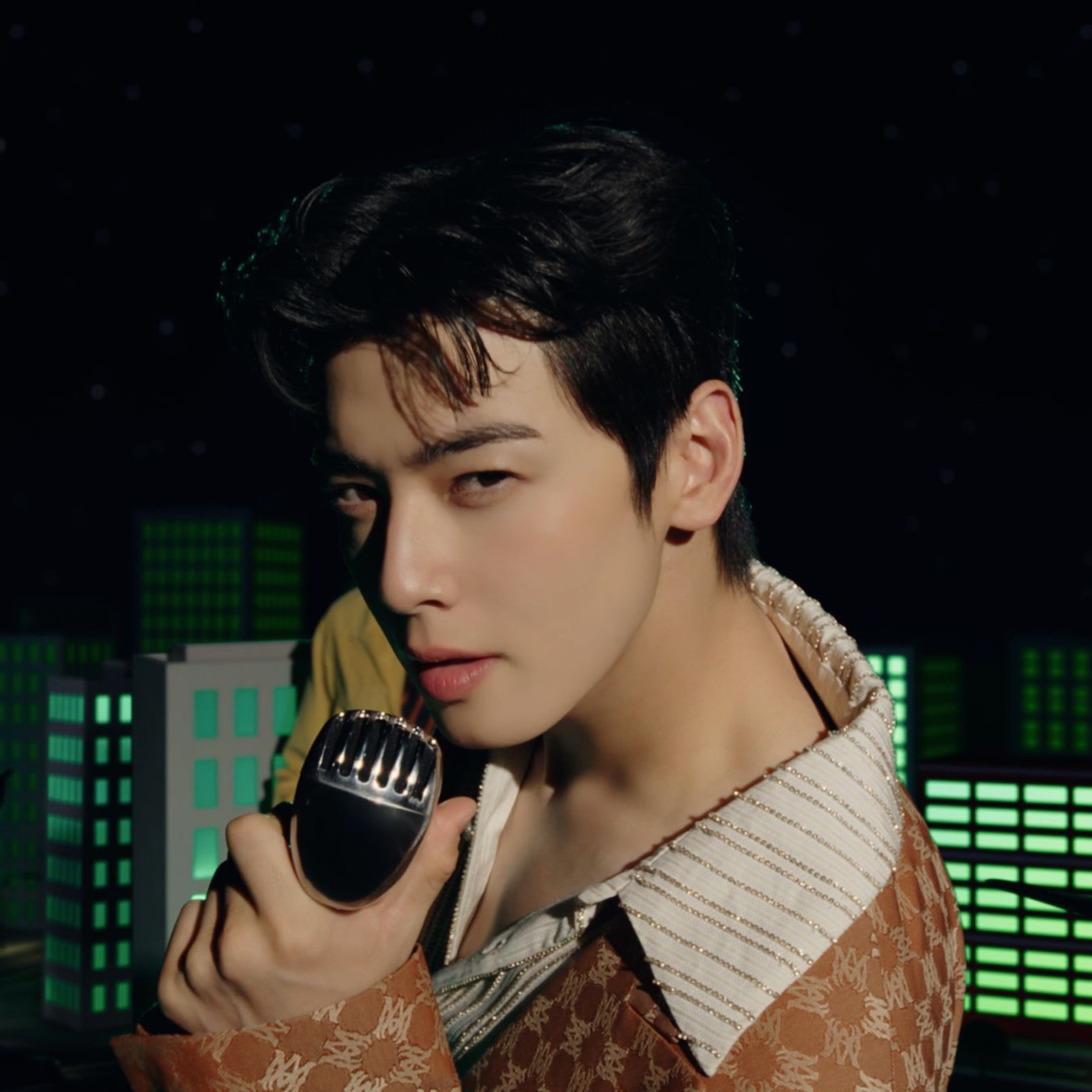 Recent activity shot of Eunwoo (ASTRO)