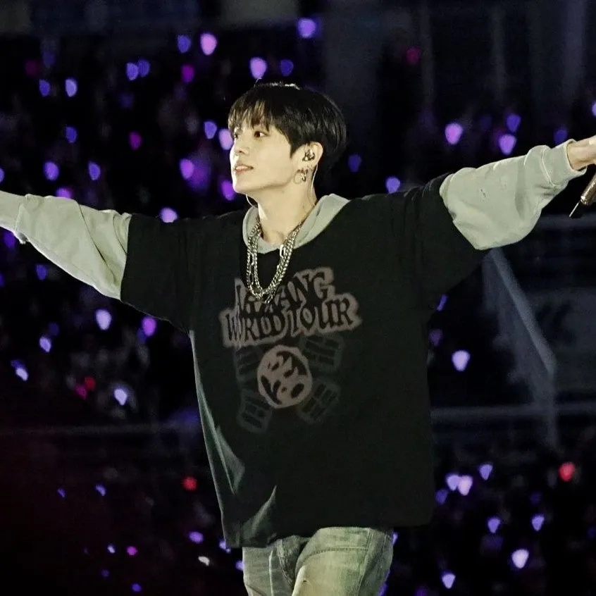 柾國 (防彈少年團)粉絲拍下的瞬間