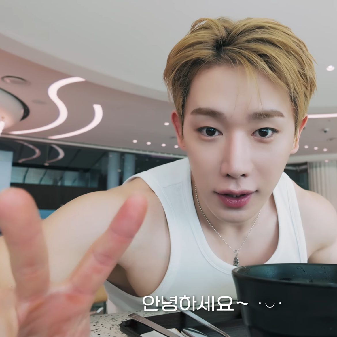 ウォノの舞台裏ショット