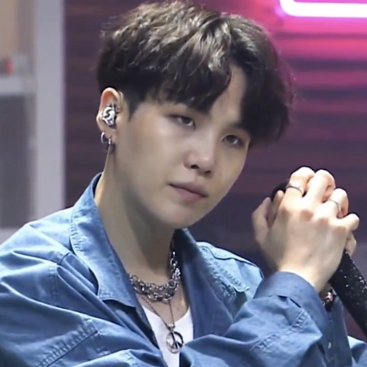 슈가 (방탄소년단) 팬이 찍은 순간