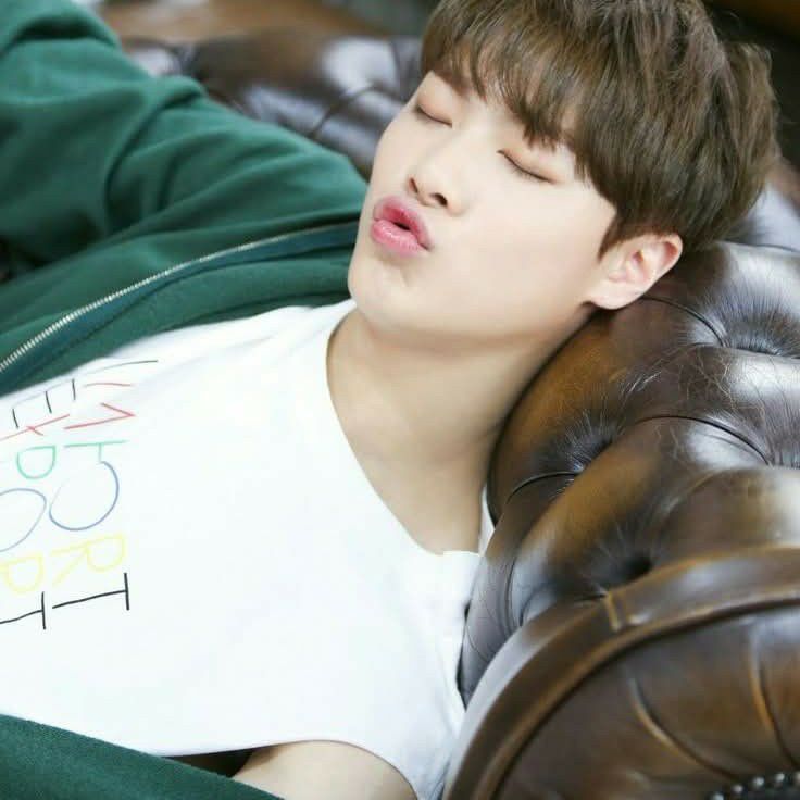 Latest photo of Moonbin (ASTRO)